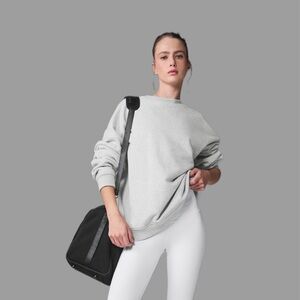 Alo Yoga: Renown Heavy Weight  Crewneck  MSRP: $138 (Perfect condition)